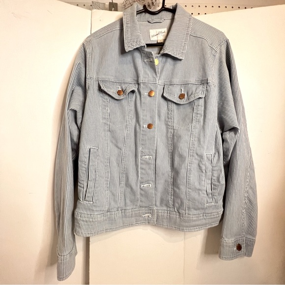 Xmas Sale! Women’s Long Sleeve Denim Jacket, Light Blue Striped, Size Large - Picture 1 of 10